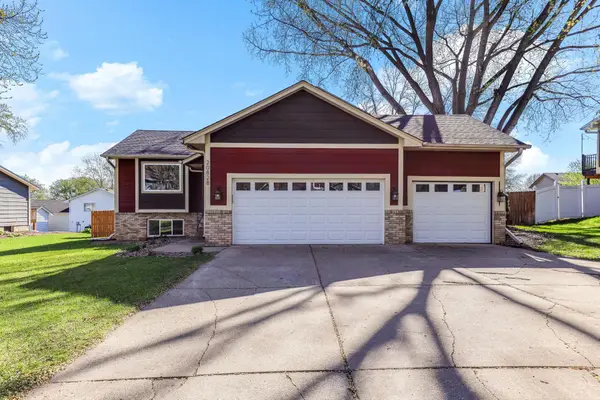 20828 Iran Avenue, Lakeville, MN 55044