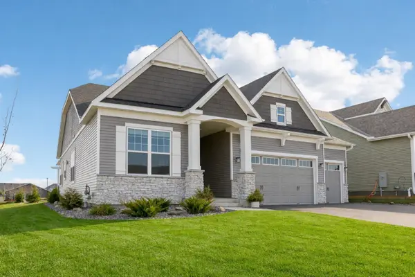 986 Moers Drive, Chaska, MN 55318