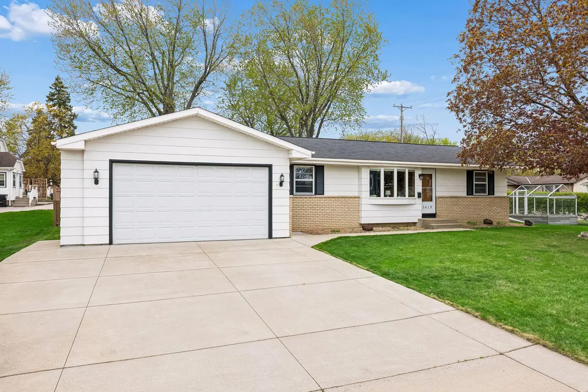 5419 50th Avenue N, Crystal, MN 55429 - #1