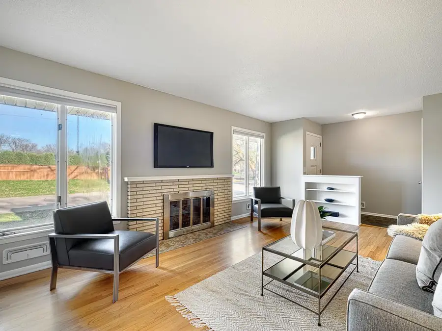 625 Rosswood Lane, Wayzata, MN 55391 - #3