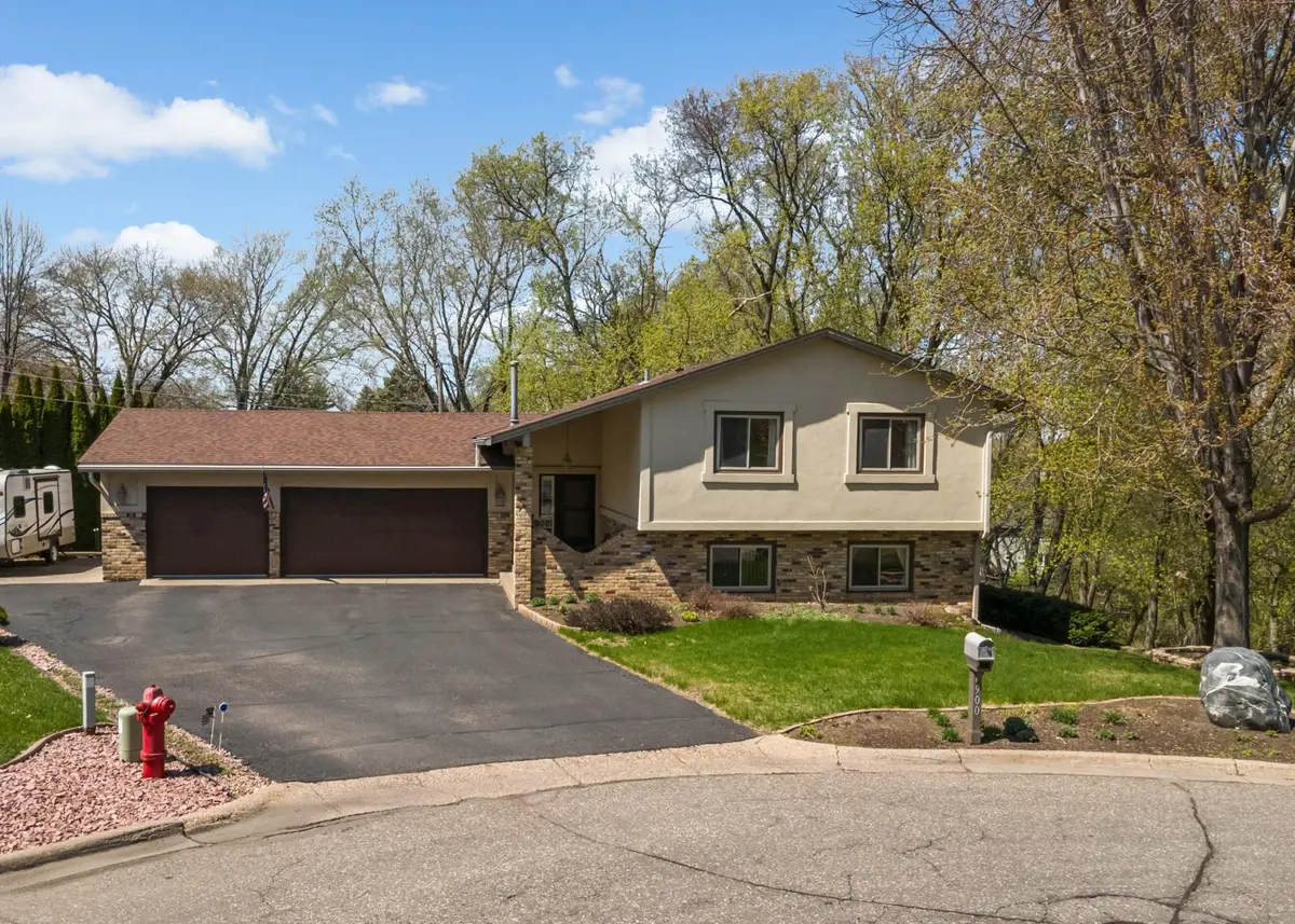 900 Garrison Court, Burnsville, MN 55337 - #1