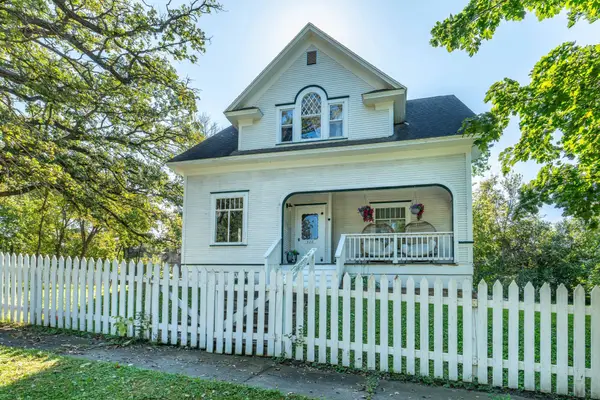 322 3rd Avenue Se, Pelican Rapids, MN 56572