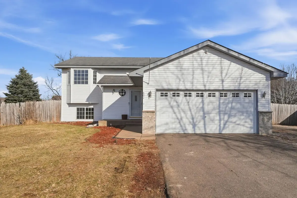 601 Horseshoe Lane, Braham, MN 55006 - #1