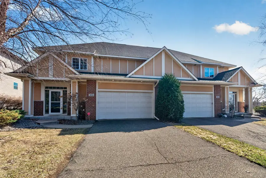 4856 Grandview Court Ne, Columbia Heights, MN 55421 - #3