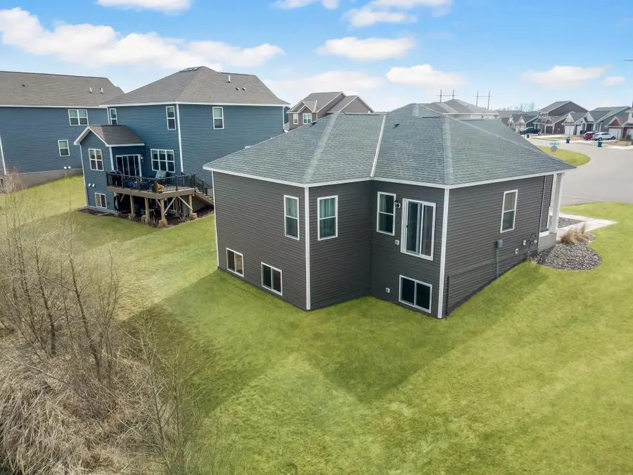 9933 Twin Lakes Parkway Nw, Elk River, MN 55330 - #2