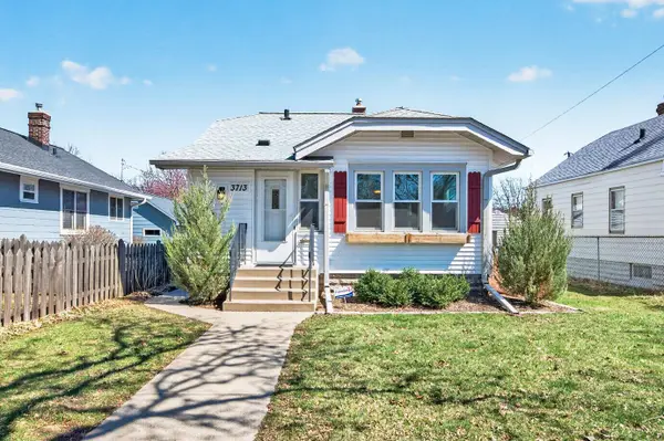 3713 42nd Avenue S, Minneapolis, MN 55406