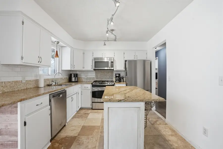 712 Schubert Drive, Buffalo, MN 55313 - #2