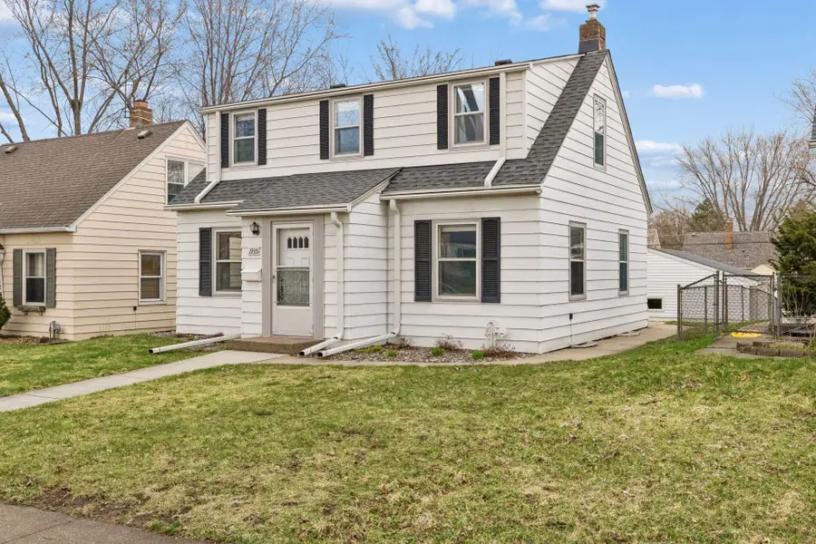 1935 Arlington Avenue E, Saint Paul, MN 55119 - #2