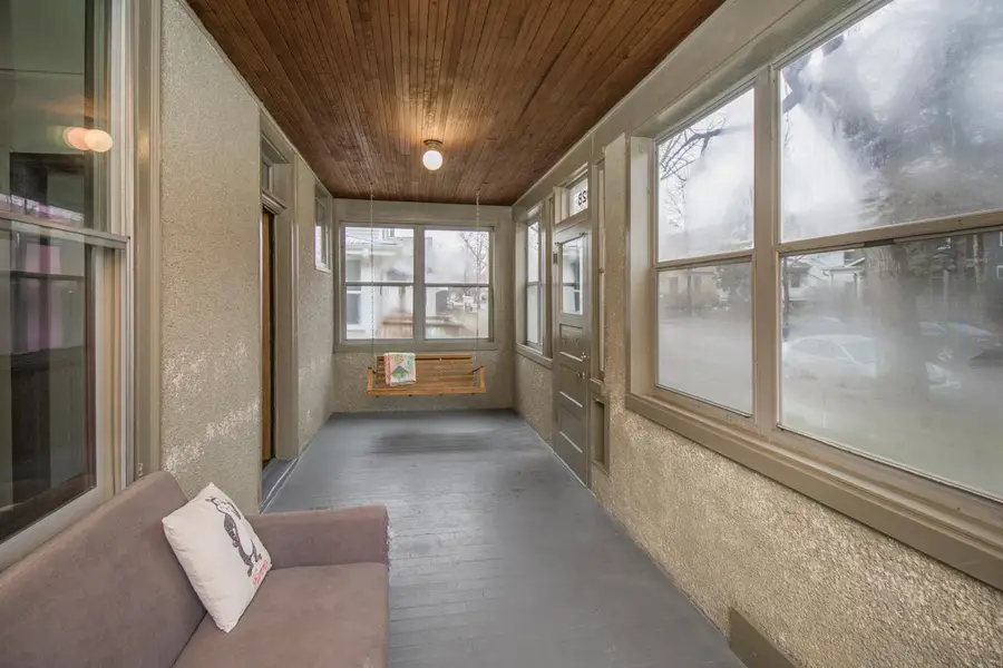 828 Armstrong Avenue, Saint Paul, MN 55102 - #2