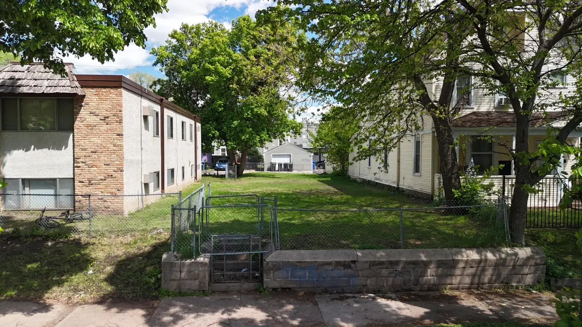 3037 15th Avenue S, Minneapolis, MN 55407 - #1