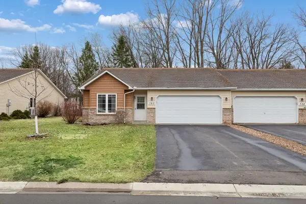 760 Garceau Lane, Vadnais Heights, MN 55127
