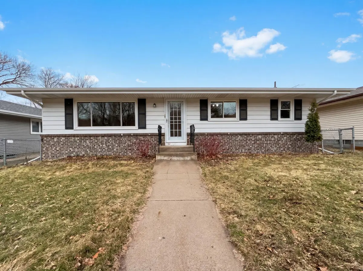 932 Jefferson Avenue, Saint Paul, MN 55102 - #1