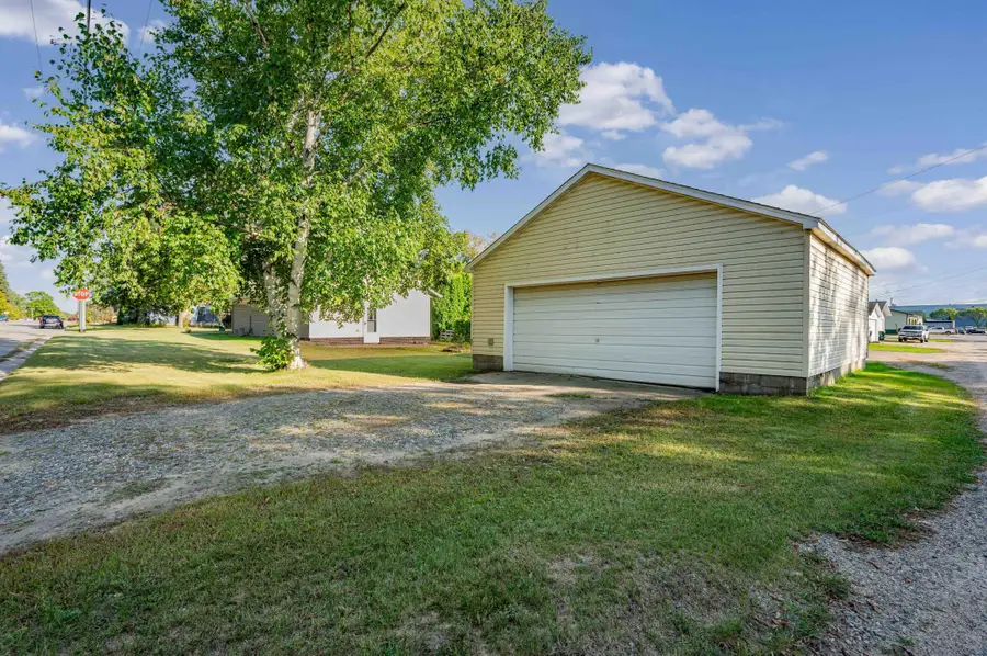 523 NW 6th Avenue, Grand Rapids, MN 55744 - #2