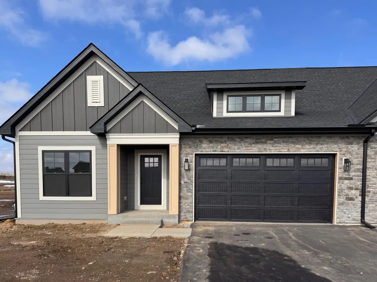 18537 Ifton Way, Lakeville, MN 55044 - #1