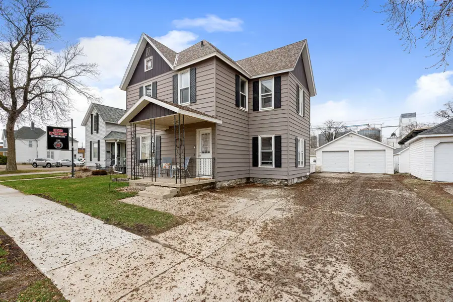 144 E Rose Street, Owatonna, MN 55060 - #2