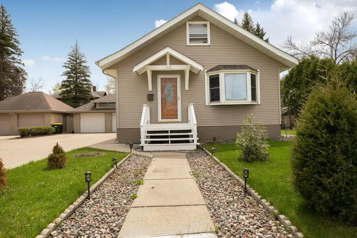 1115 Litchfield Avenue Sw, Willmar, MN 56201 - #1