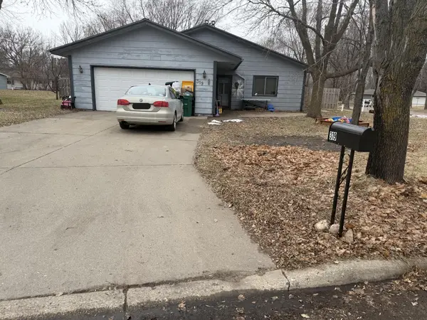 319 Peifer Drive, Litchfield, MN 55355