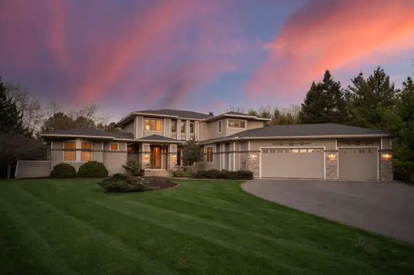 1 Windy Hill Court, Sunfish Lake, MN 55077