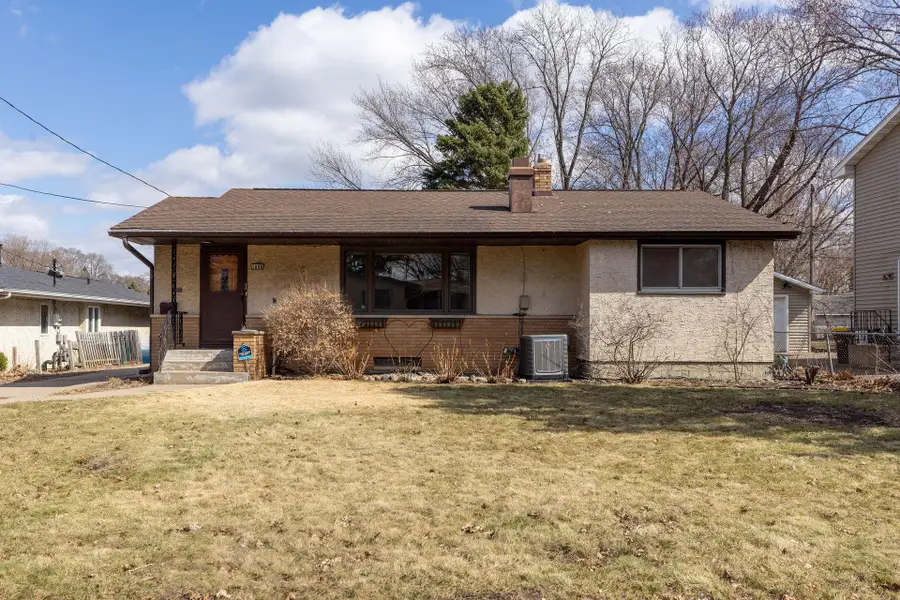 1096 Carrie Street, West Saint Paul, MN 55118 - #2