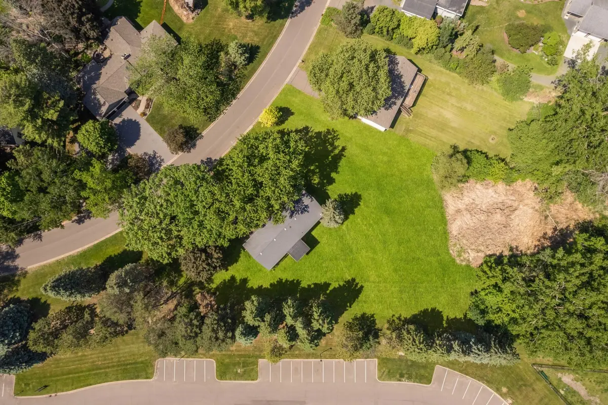 70 Kingsview Lane N, Plymouth, MN 55447 - #1