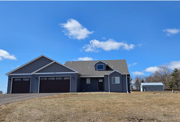 55376 Valley Lane, Pine City, MN 55063