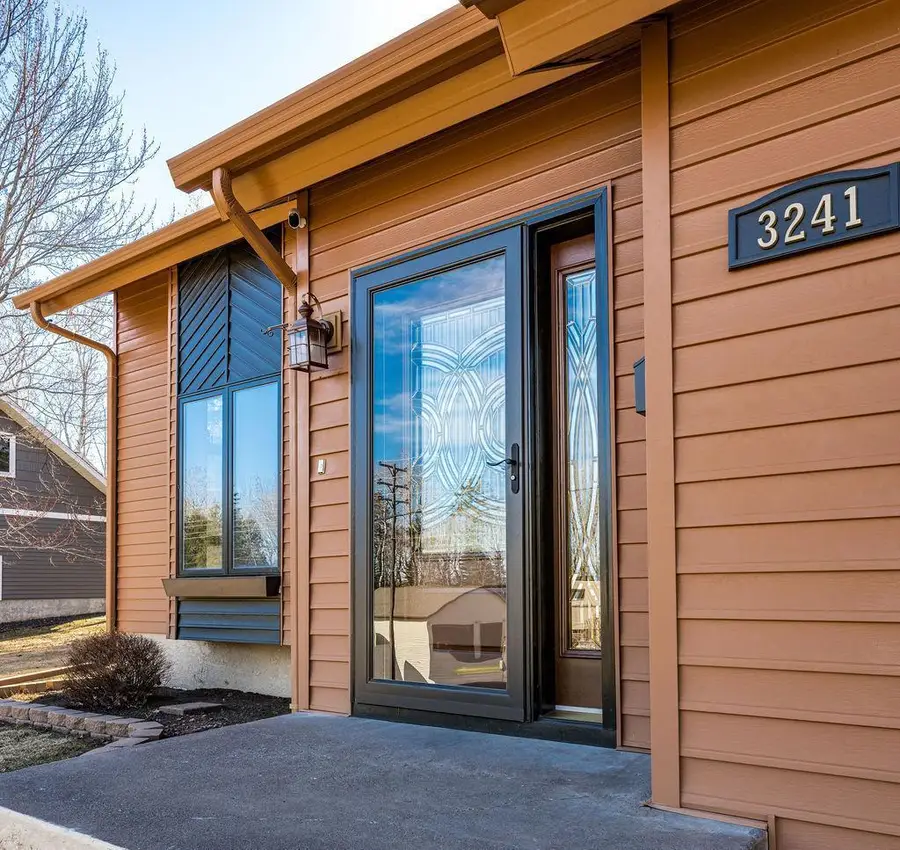 3241 Commonwealth Avenue, Duluth, MN 55808 - #3