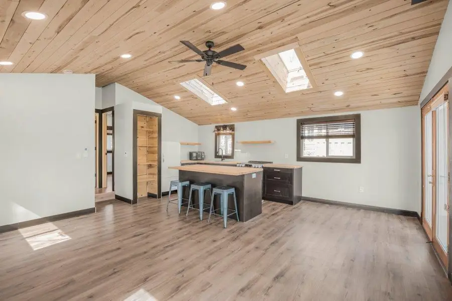 27843 Lakelawn Drive, Lindstrom, MN 55045 - #2