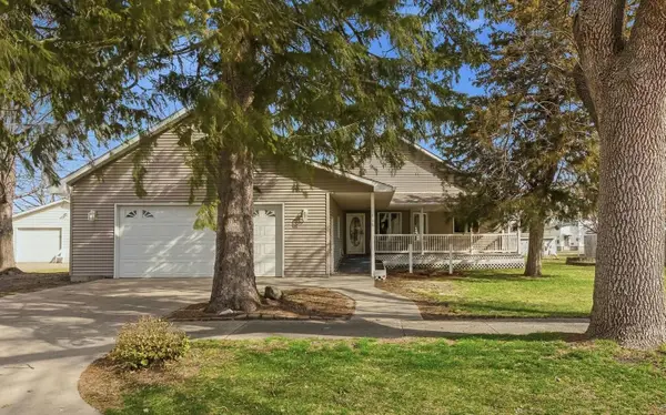 111 5th Avenue W, Minnesota Lake, MN 56068