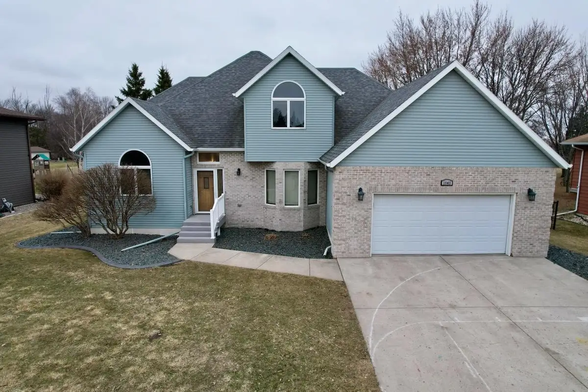 1543 14th Avenue N, Wahpeton, ND 58075 - #1