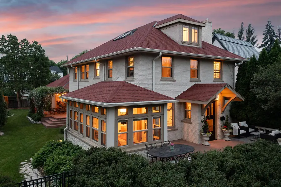 2554 W Lake Of The Isles Parkway, Minneapolis, MN 55405 - #3