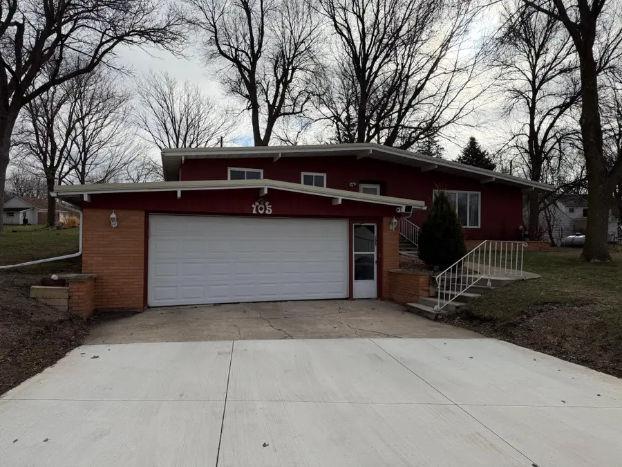 105 7th Street N, Kiester, MN 56051 - #2