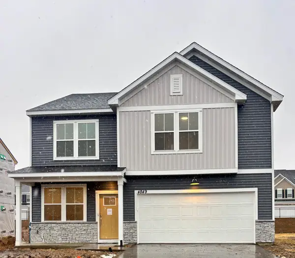 4849 Island Park Drive, Woodbury, MN 55129