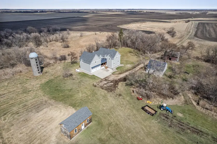 827 160th Avenue Se, Hillsboro, ND 58045 - #3