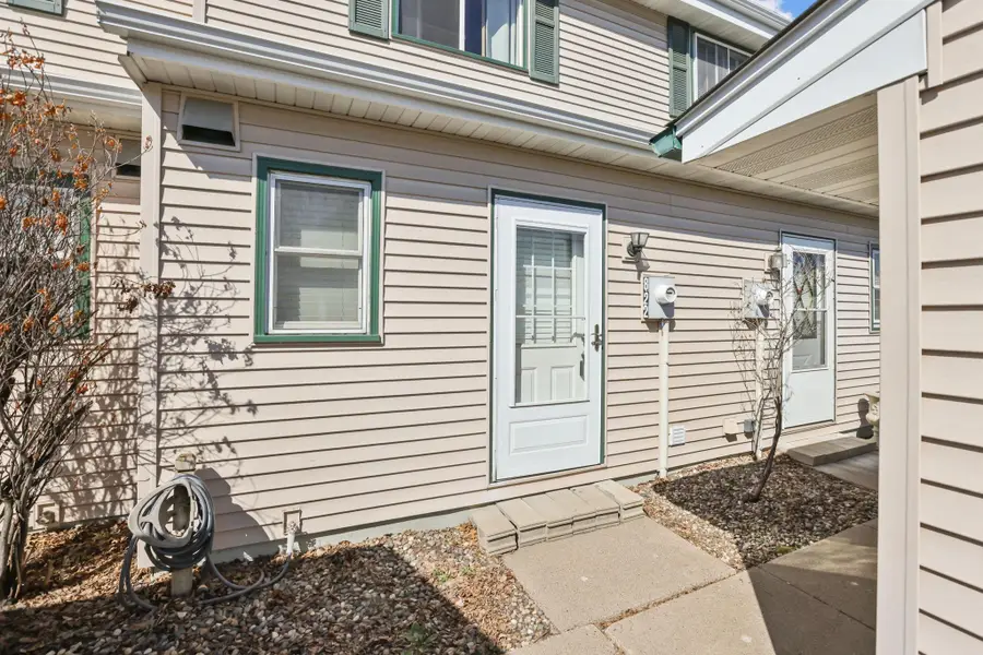 822 Woodgate Drive, Vadnais Heights, MN 55127 - #3