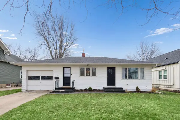 317 E 1st Street, Waconia, MN 55387