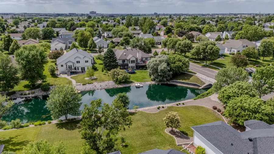 2804 32nd Street S, Fargo, ND 58103 - #2