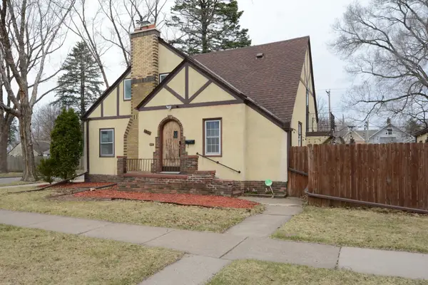 1901 Hyacinth Avenue E, Saint Paul, MN 55119