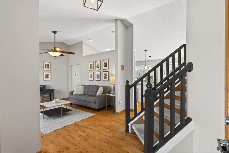 14715 39th Avenue N, Plymouth, MN 55446 - #3