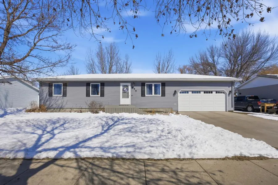 844 12th Avenue W, West Fargo, ND 58078 - #2