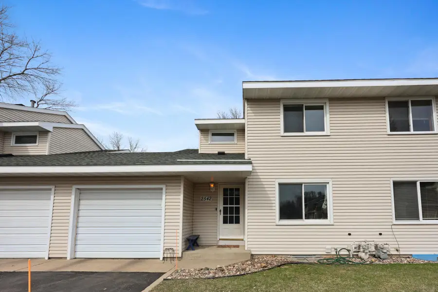 2542 Stearns Way, Saint Cloud, MN 56303 - #2