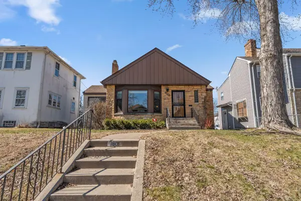1801 Oliver Avenue N, Minneapolis, MN 55411