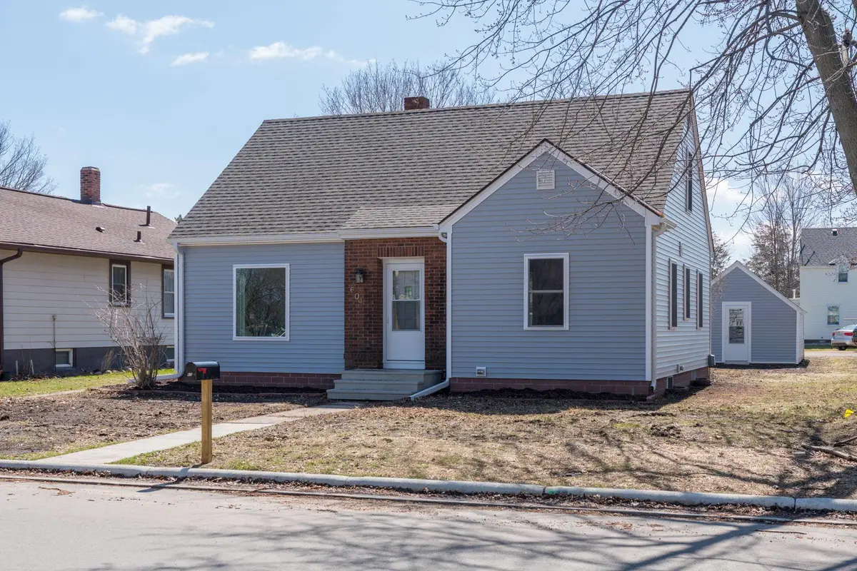 604 W Brooks Street, Arlington, MN 55307 - #1