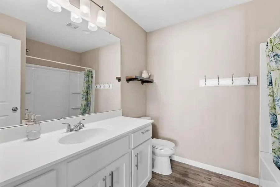 527 Pond View Drive Se, Lonsdale, MN 55046 - #3