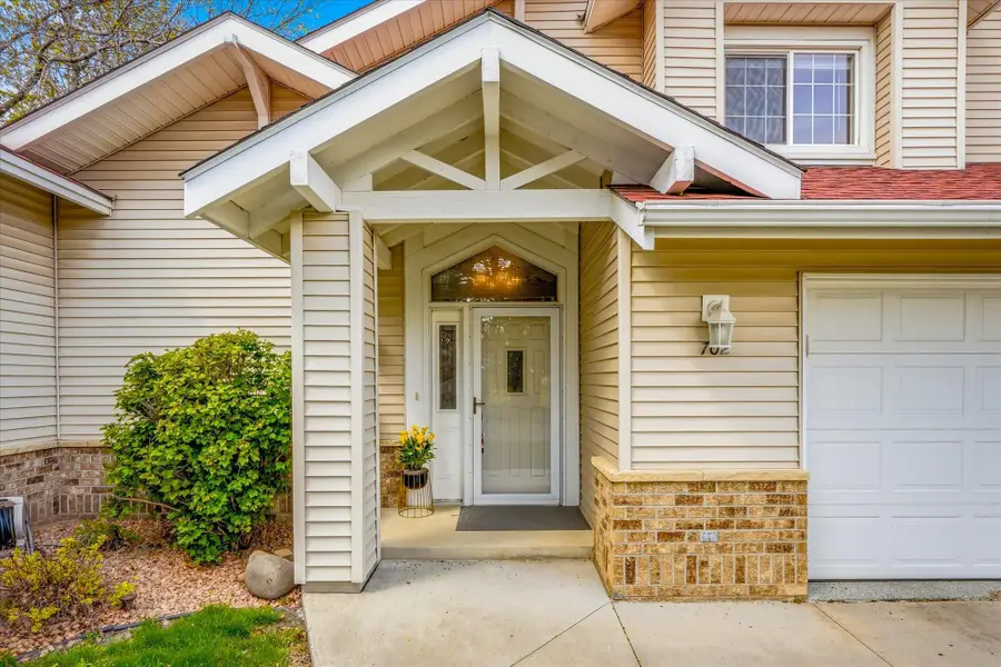 702 E Nicollet Boulevard, Burnsville, MN 55337 - #3