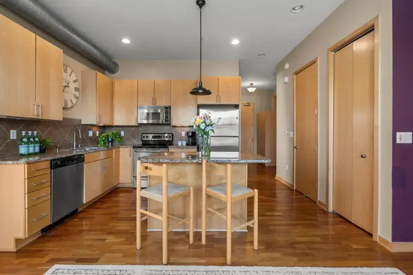 3640 Wooddale Avenue S #121, Saint Louis Park, MN 55416