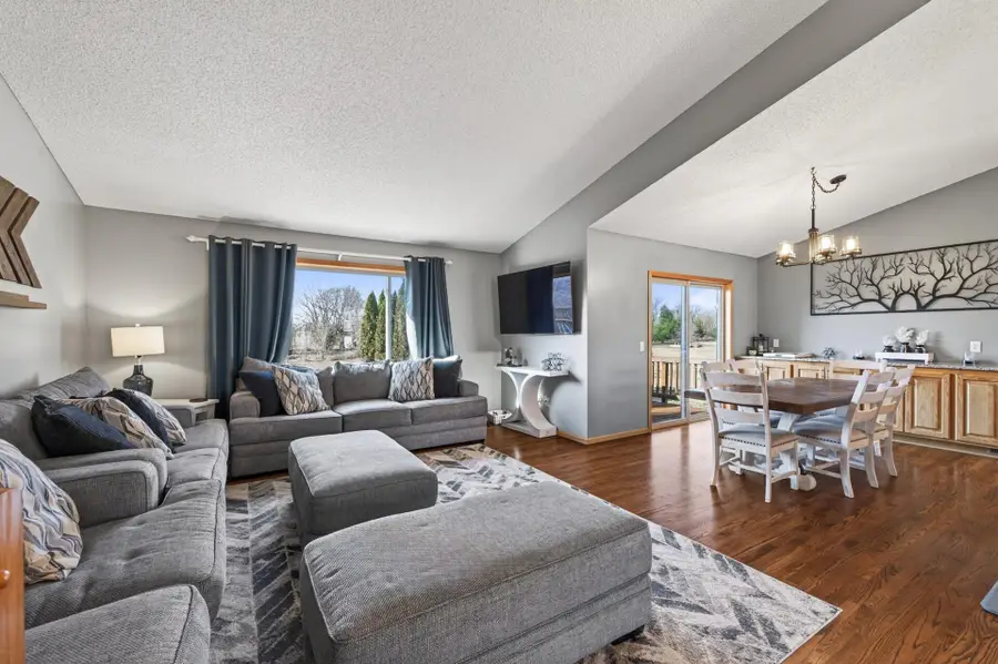 4330 203rd Lane Nw, Anoka, MN 55303 - #2