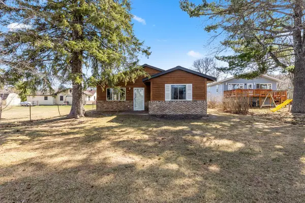 506 Seventh Street S, Walker, MN 56484