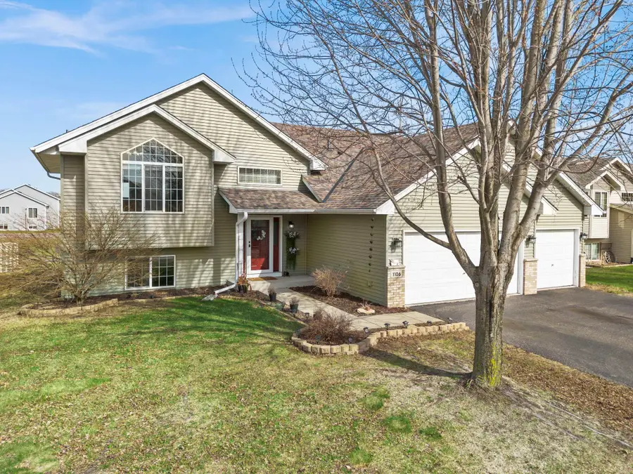 1106 Maplewood Avenue Sw, Isanti, MN 55040 - #2