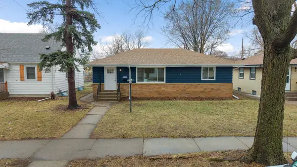 4925 Queen Avenue N, Minneapolis, MN 55430