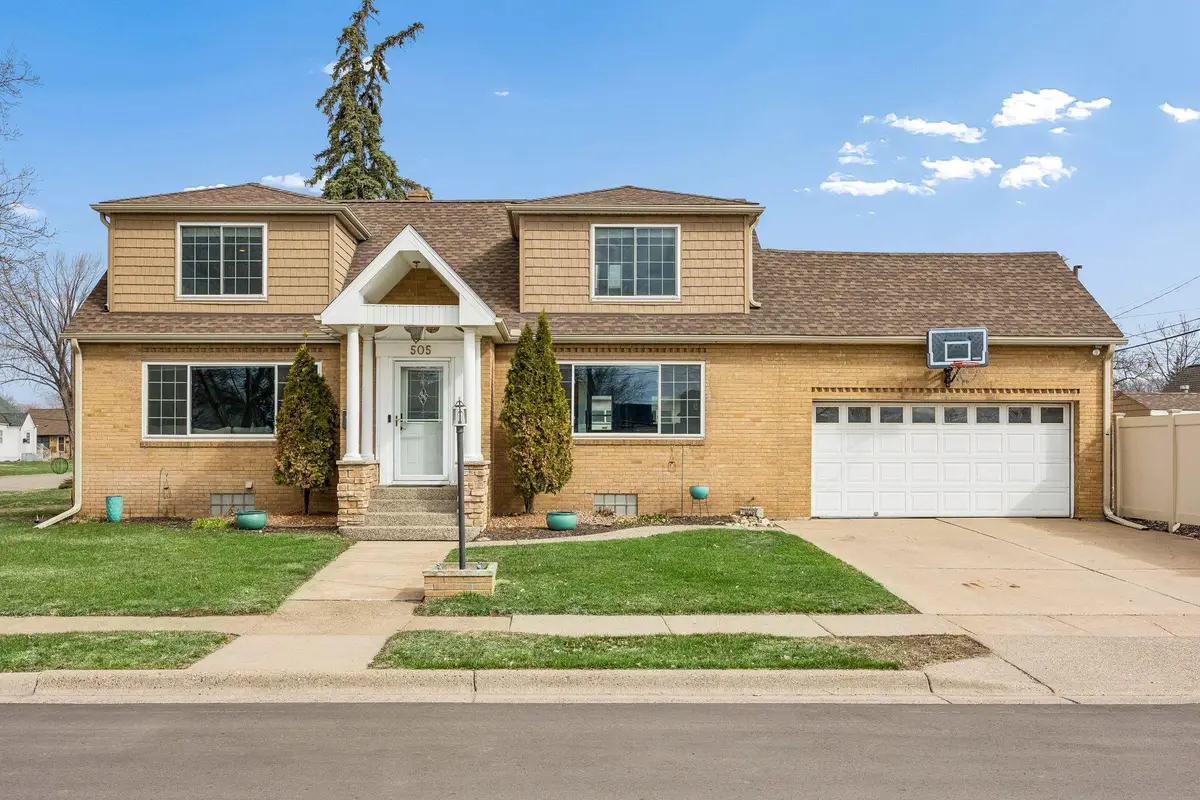 505 2nd Street Ne, Osseo, MN 55369 - #1